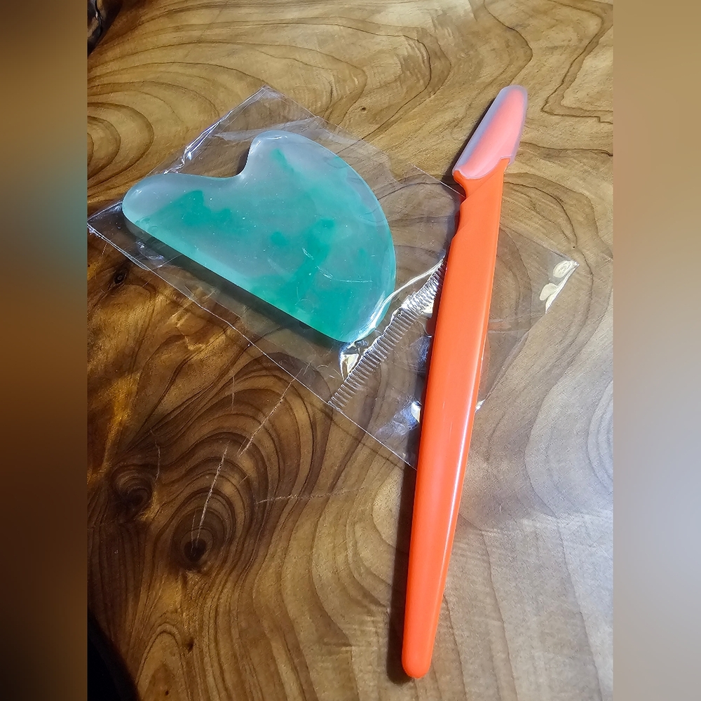 Large Self-Care Bundle - Picture 8 of 15